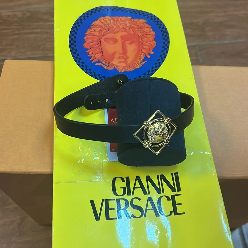 Versus Versace Black‎ Leather necklace